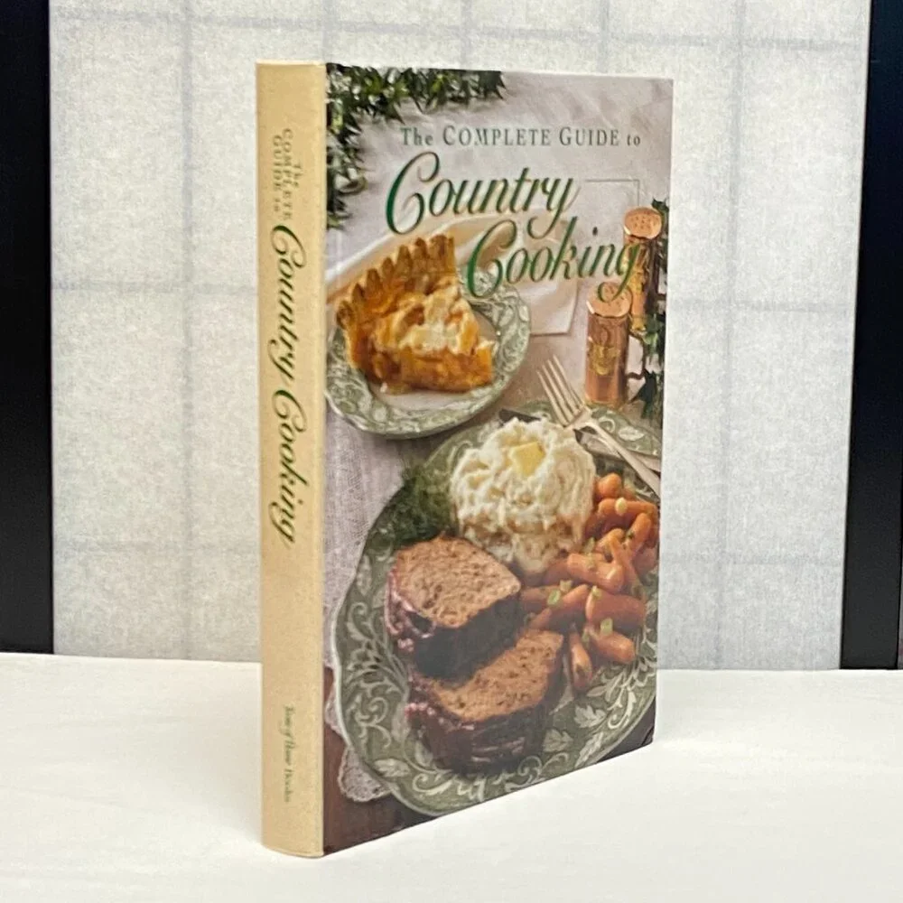 The Complete Guide to Country Cooking Hardback Book 7th Printing (2003) Vintage